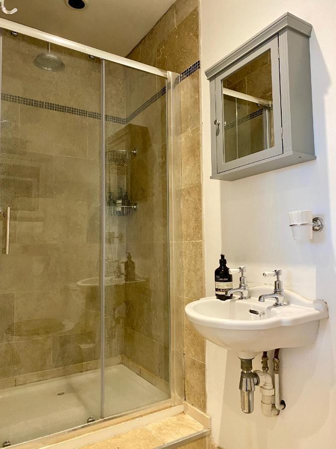Stunning Georgian Central Bath Home Luaran gambar